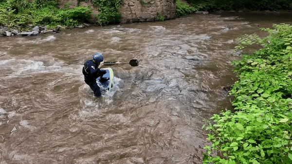 River Skate Hovercraft Fakie SUP Rental